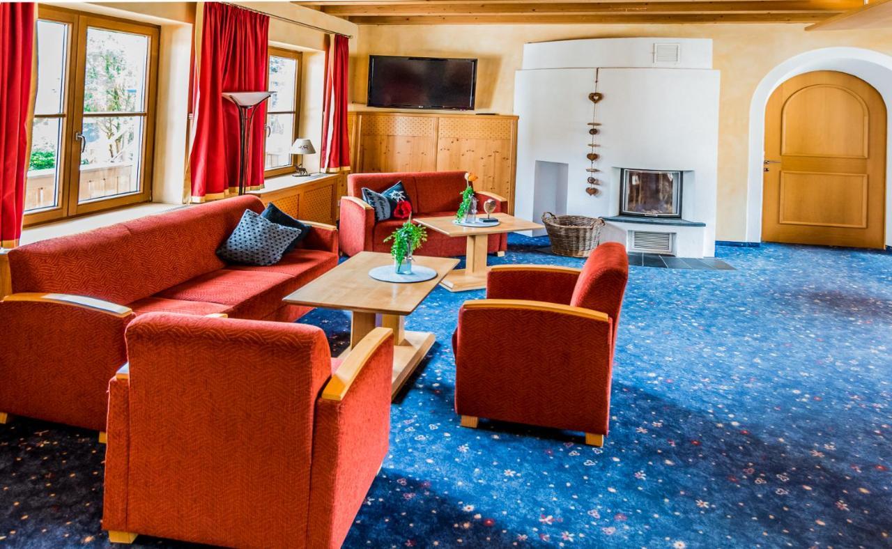 Hotel Zum Goldenen Loewen 비버위어 외부 사진